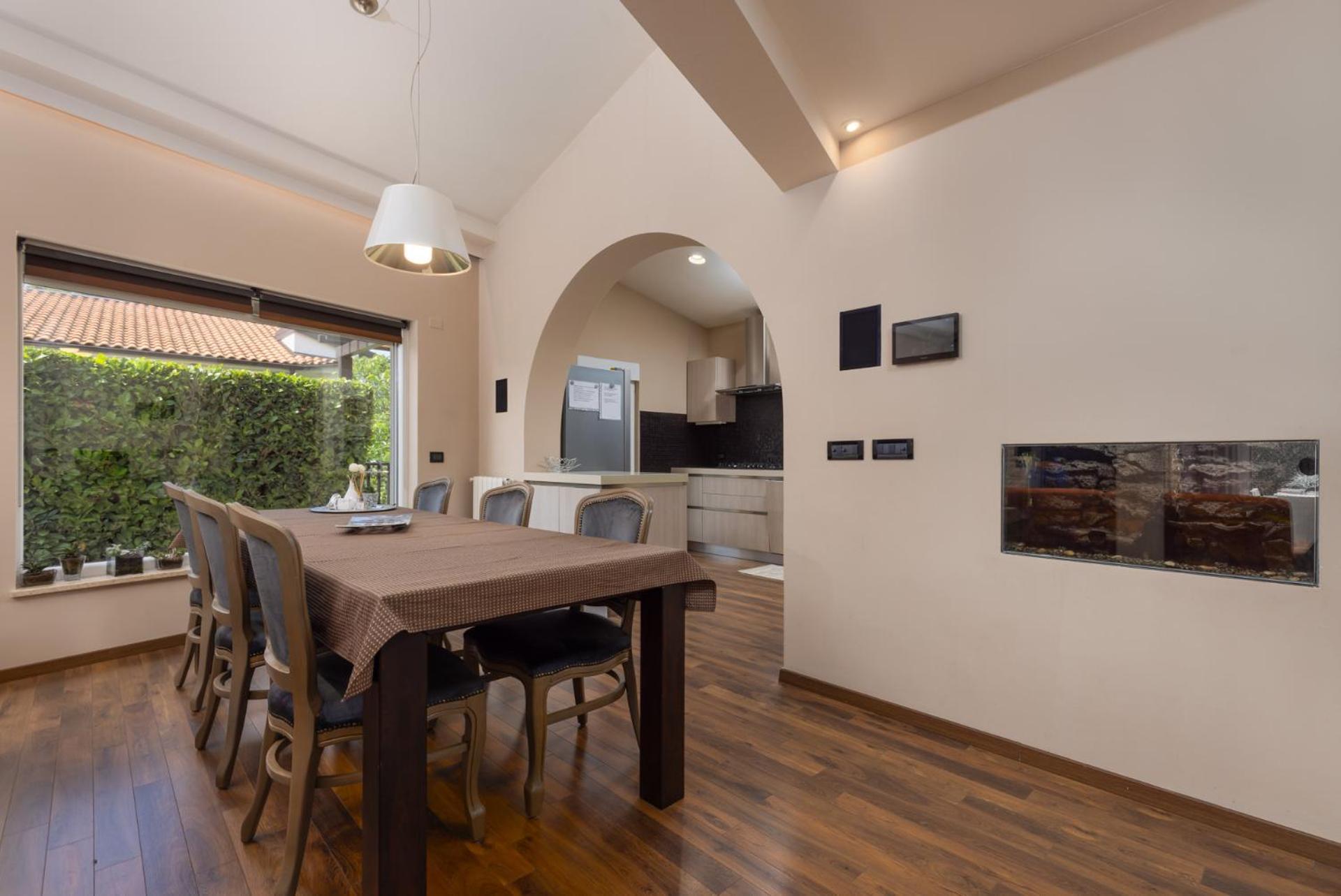 Toni & Julija Apartment โปเรช ภายนอก รูปภาพ