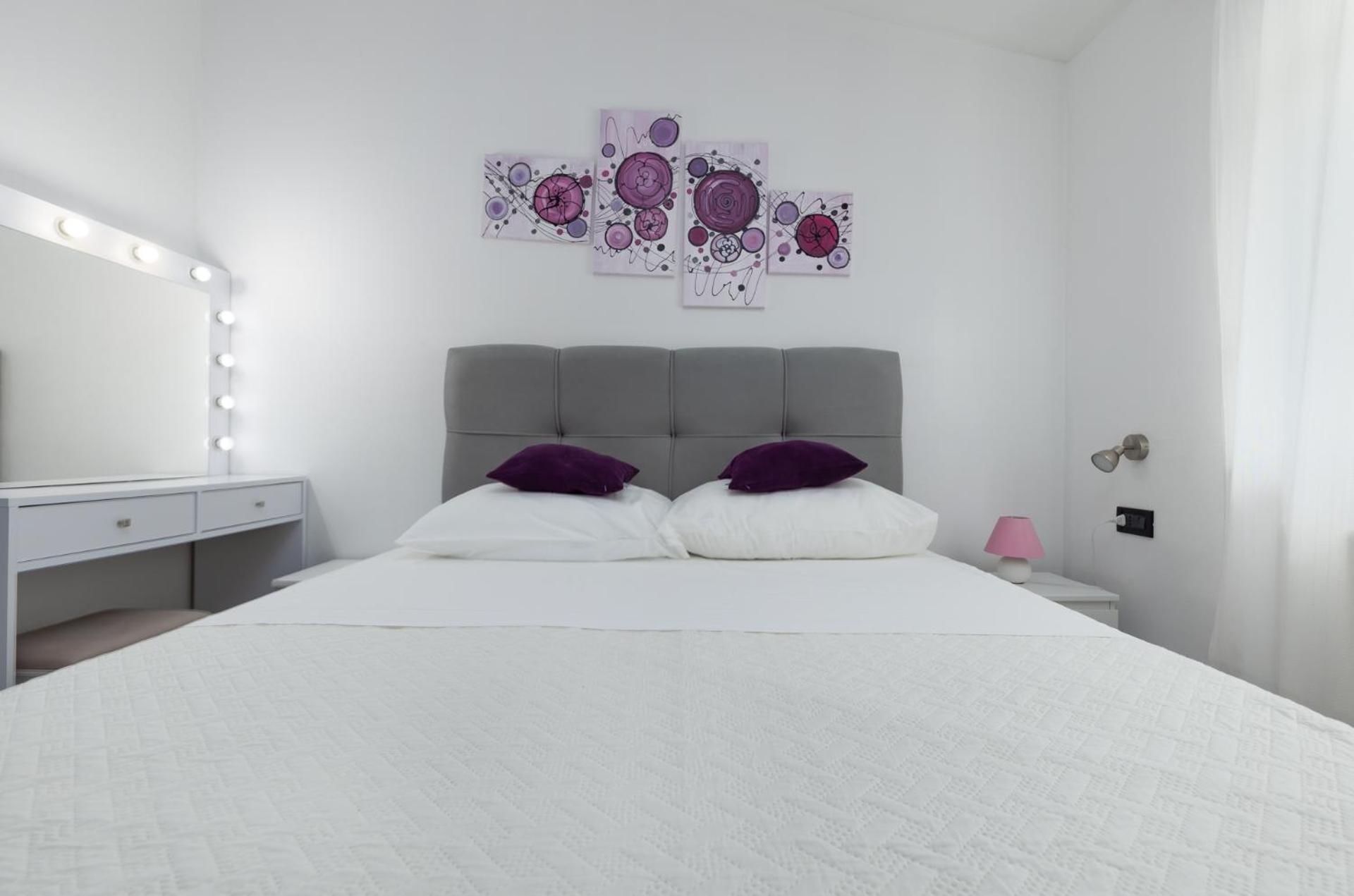 Toni & Julija Apartment โปเรช ภายนอก รูปภาพ